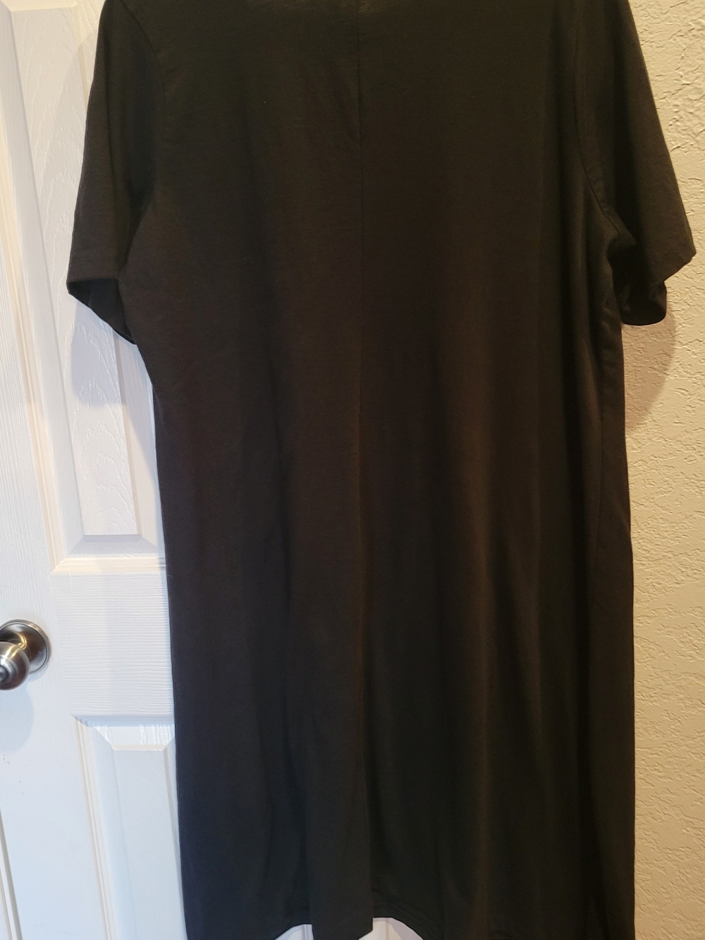 Catherines Black Short Sleeve Tee Dress with Multicolor Starburst - Picture 5 of 6